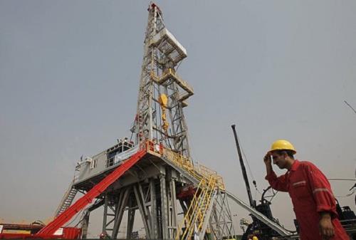 وزارت نفت بدنبال توسعه همکاری با شرکت های ایرانی